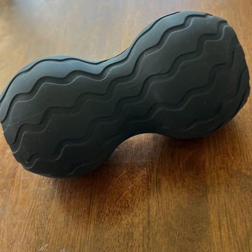 Therabody Wave Duo massager